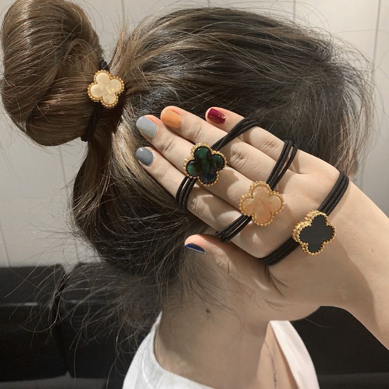 2025★髪飾り★ヘアアクセサリー★ヘアゴム★シュシュ
