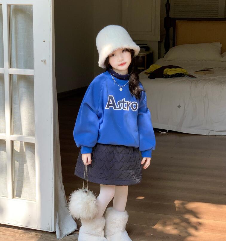 2025新品★子供服　トレーナー&インナー&スカート★90cm〜140cm