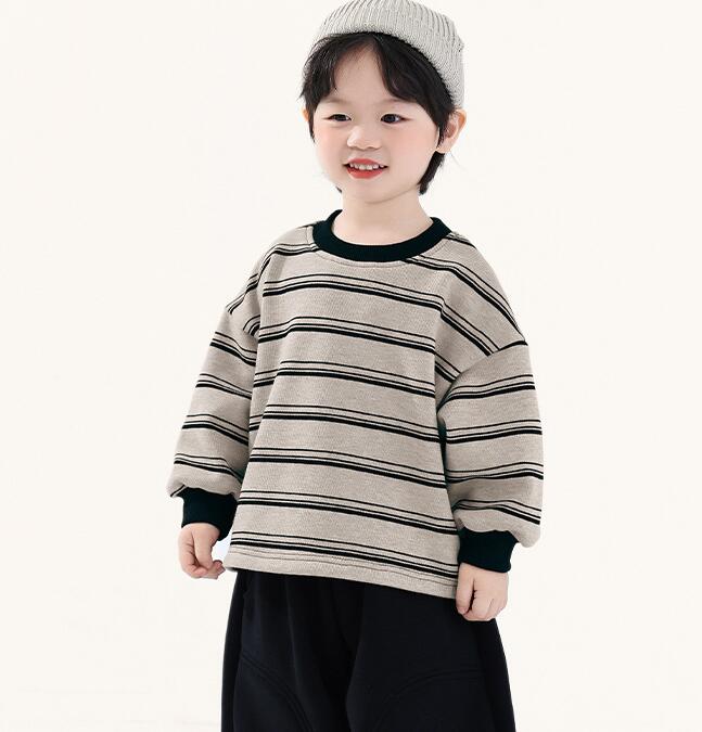 2026新品★子供服　トレーナー　裏起毛★90cm〜140cm
