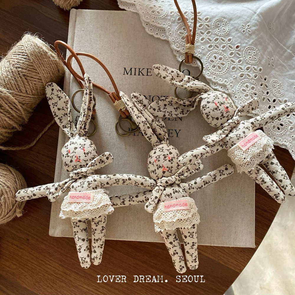 ★可愛いキーホルダー　装飾品★ぬいぐるみキーチェーン★バッグチャーム