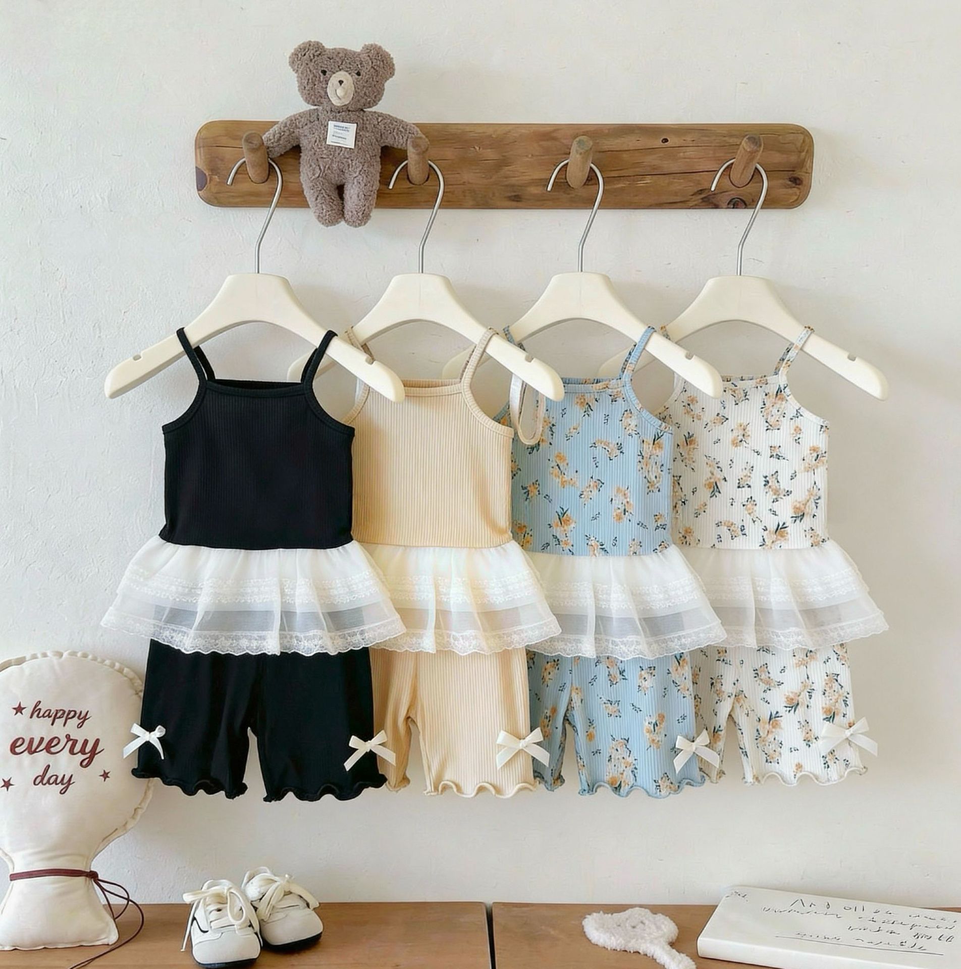 「2026」子供服★セットアップ★袖なし★韓国風子供服★4色73cm〜120cm