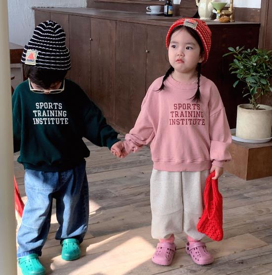 2023春新品★子供服　トップス　長袖　90-140cm★2色