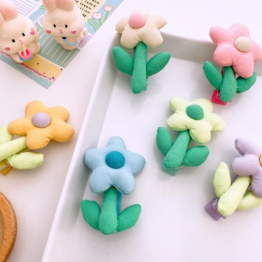 超人気の★ヘアアクセサリー　ヘアクリップ★