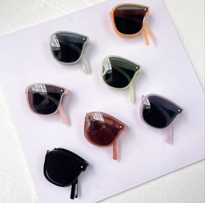 メガネ★日焼け防止★キッズ★子供用★サングラス★子供向けメガネ★折り畳み可能★男女兼用★多色