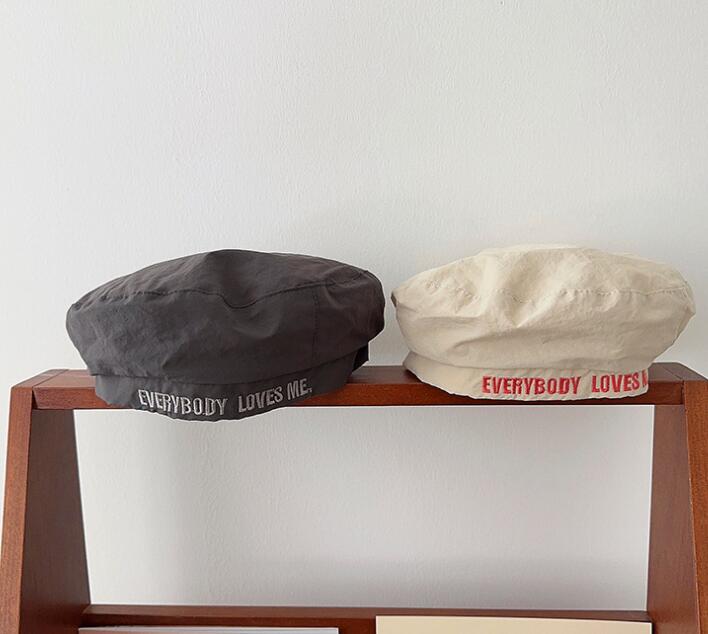 2023新品★子供用★ハット　ベレー帽子★2色選べ