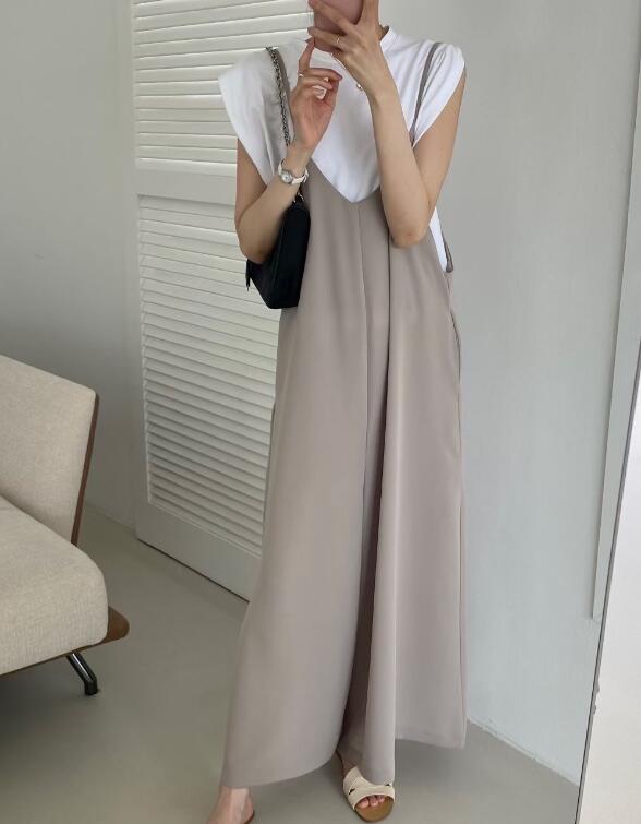 2023新型★レディース服　サロペット★2色