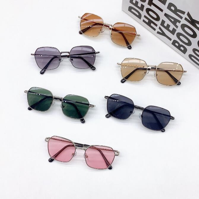 メガネ★日焼け防止★キッズ★子供用★サングラス★子供向けメガネ★男女兼用★6色