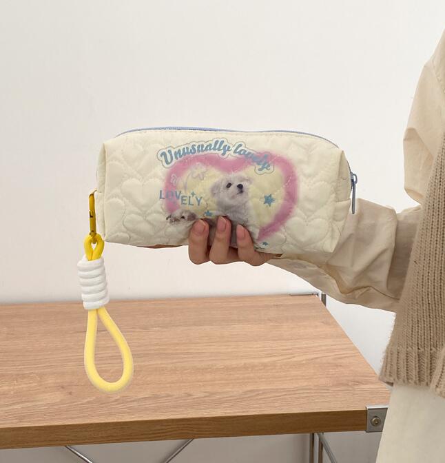 新登場★レディースバッグ　収納袋　ペン袋★2種