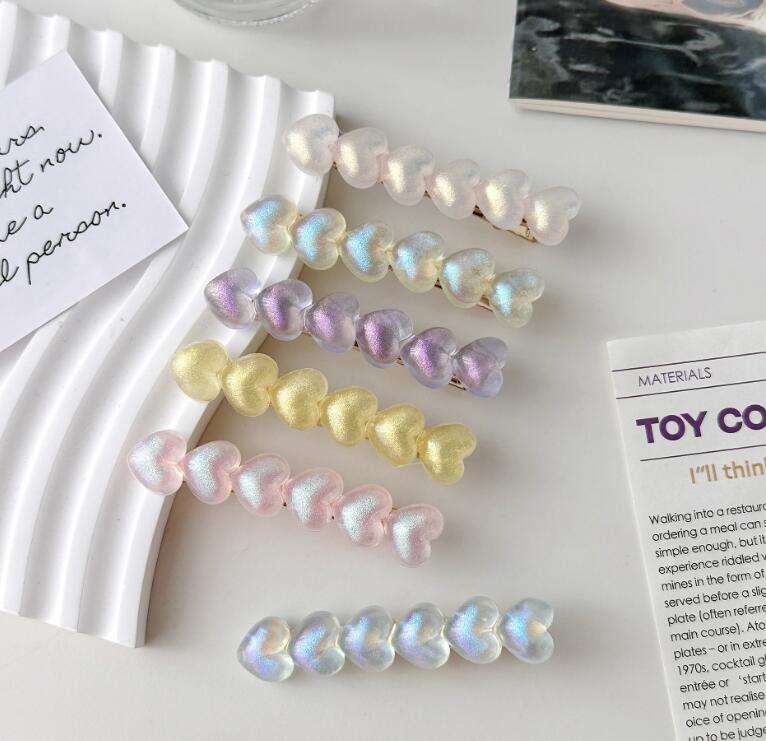 雑貨★髪飾り　ヘアビン★アクセサリー　6色選べ★