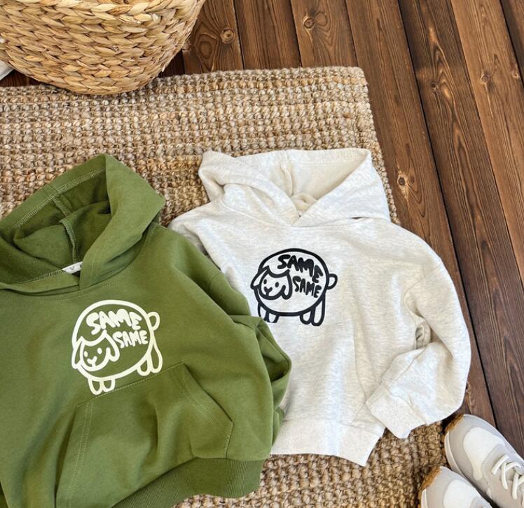 2023秋新作★キッズ服　パーカー　トップス★80-130★2色