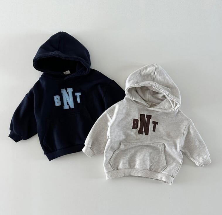 2023秋新作★キッズ服　トップス　パーカー★80-130★2色