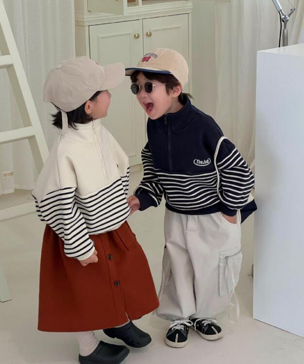 2023秋冬新品J★子供服　裏起毛付きトップス★80-140cm★2色