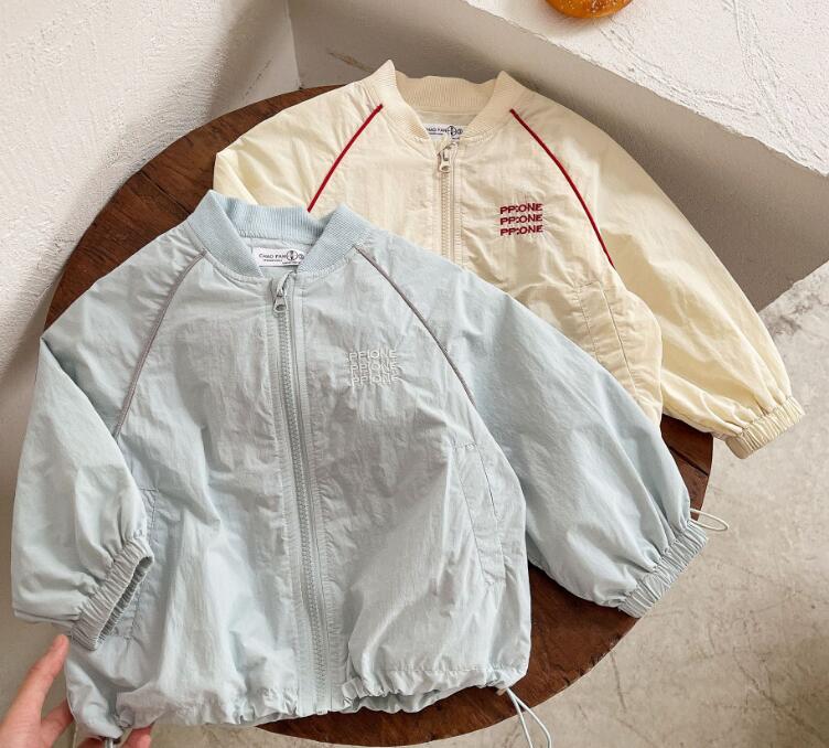 2024年★子供服　コート★90-130cm★2色