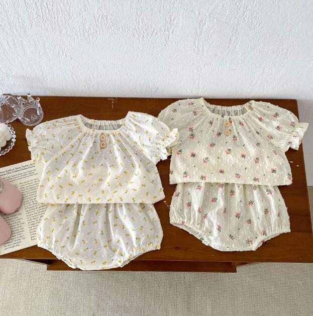 「2024」子供服★トップス+パンツ★セットアップ★韓国風子供服★ベビー★2色★66-100CM