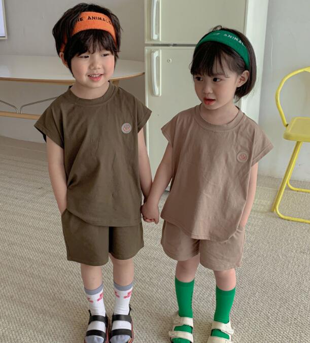子供服★トップス+パンツ★セットアップ★韓国風子供服★男女兼用★笑顔★2色★80-130CM