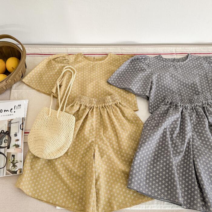 子供服★トップス+パンツ★セットアップ★韓国風子供服★キッズ女の子★2色★80-130CM