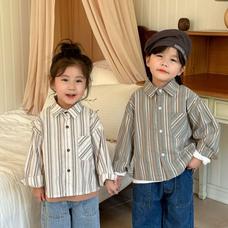 2024夏★子供服　トップス　シャツ★80cm〜150cm 2色