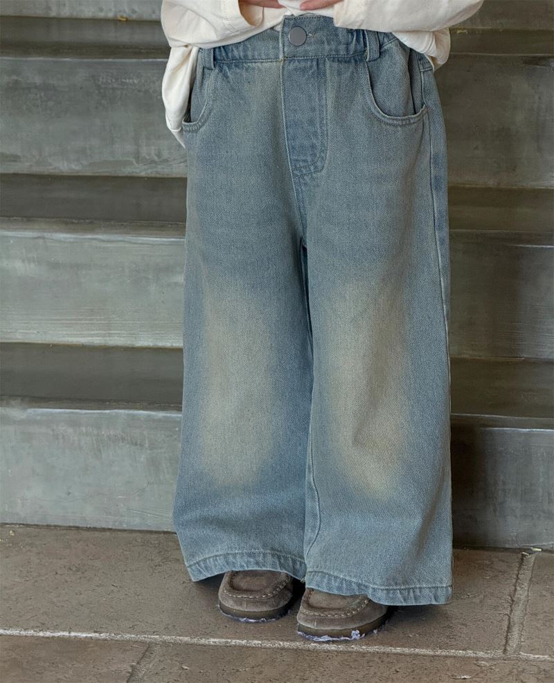 2024秋新入荷J★子供服　デニムズボン★90cm〜140cm