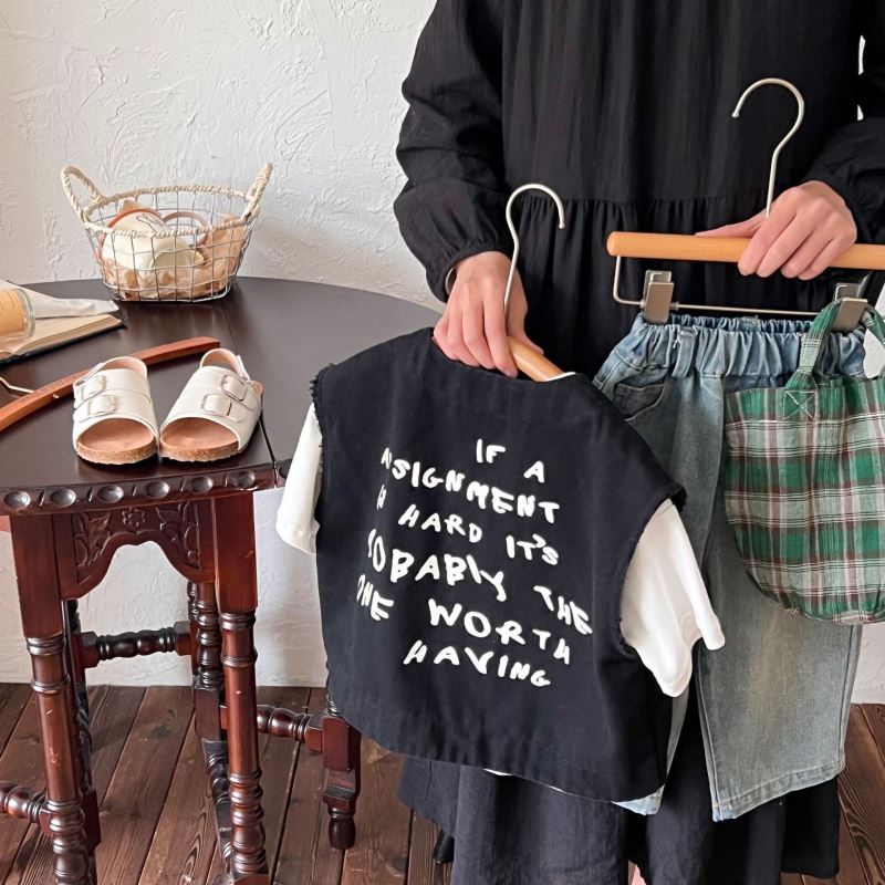 「2024」子供服★トップス★ベスト★チョッキ★韓国風子供服★80cm〜130cm