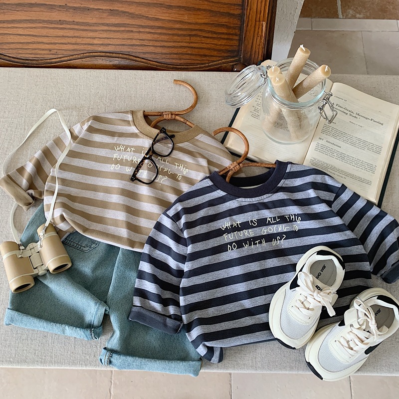 2024新作★子供服　長袖トップス★80cm〜130cm 2色