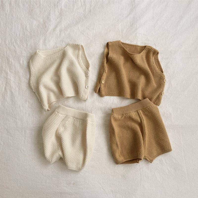 「2024」子供服★ニットベスト+ズボン★セットアップ★韓国風子供服★2色66cm〜90cm