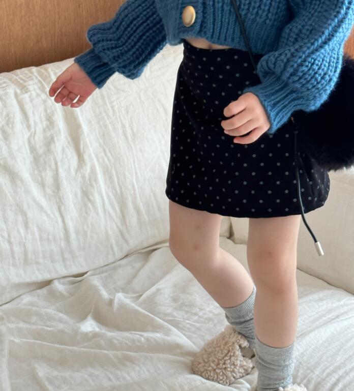 2024秋新作Y★子供服　スカート　インパン付き★90cm〜150cm