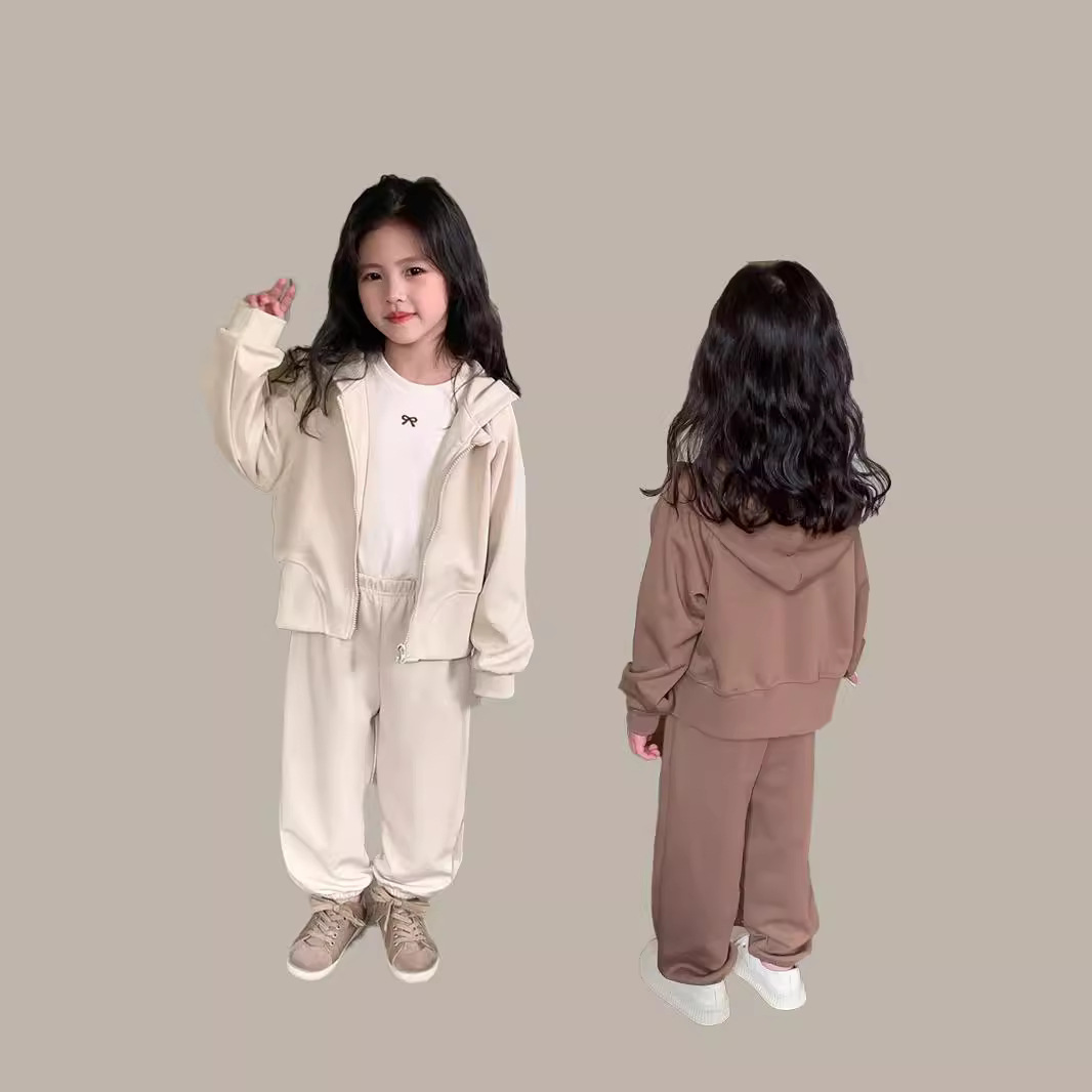 2024新品★子供服　セットアップ★90cm〜150cm 4色