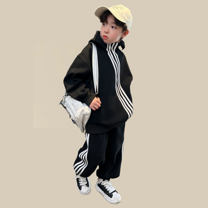 2024新品★子供服　セットアップ★110〜170 2色