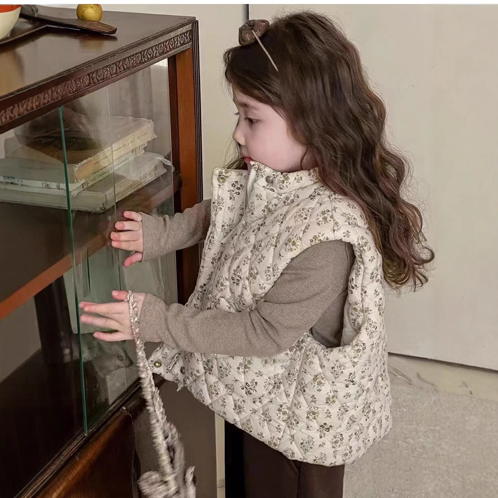 2024秋冬新品★子供服 　ベストコート★80cm〜130cm 3色