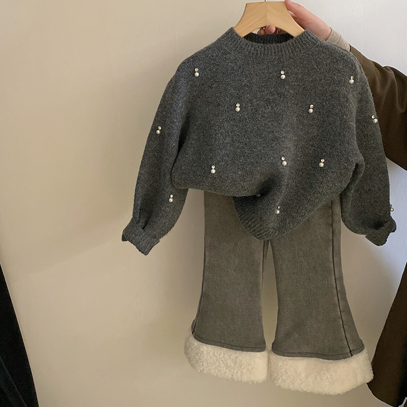 2024秋冬新品★子供服　セーター&ズボン　裏起毛★110cm〜150cm 2色