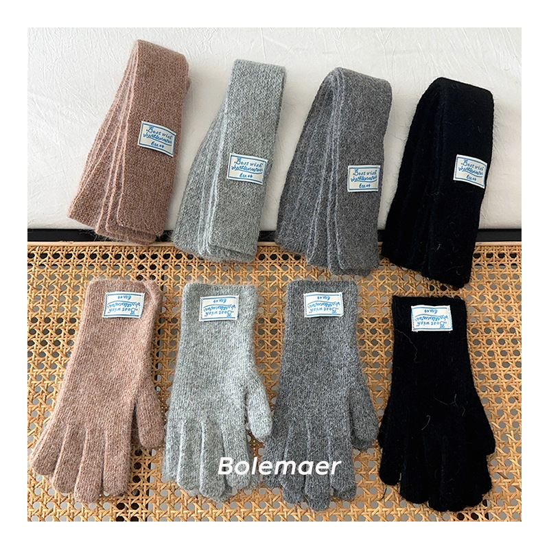 2024新品★大人気　キッズ用★子供&大人も適用　手袋&マフラー分けて★16色