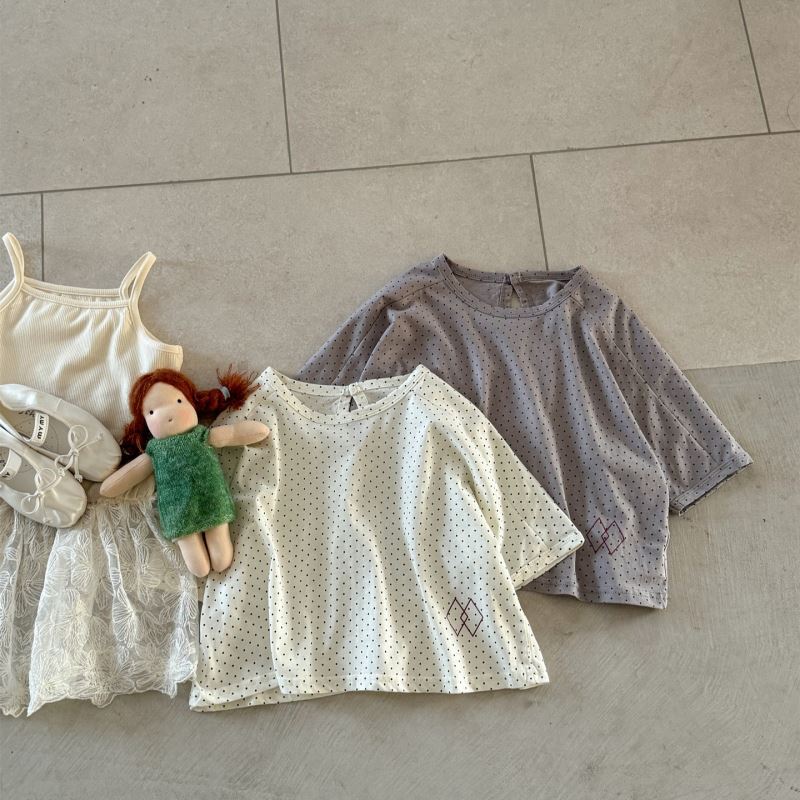 2025春新入荷LBB★子供服　トップス★90cm〜140cm 2色