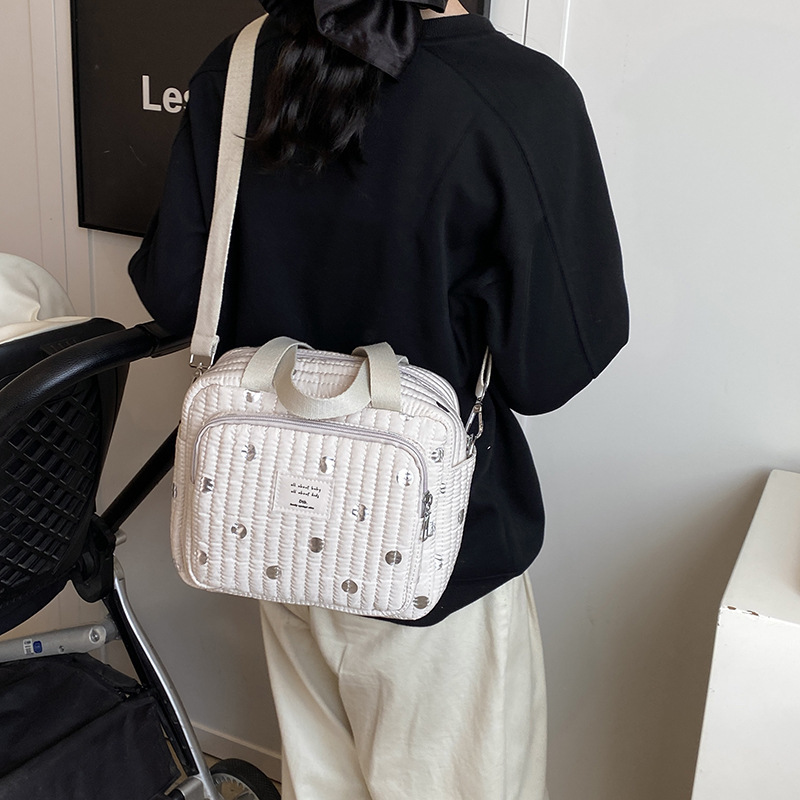 2025新型★ママバッグ  多機能の斜め掛けバッグ★