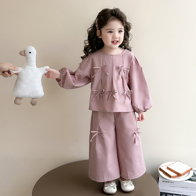 2025春新品★子供服　トップス+ズボン　セットアップ★90cm〜140cm 2色