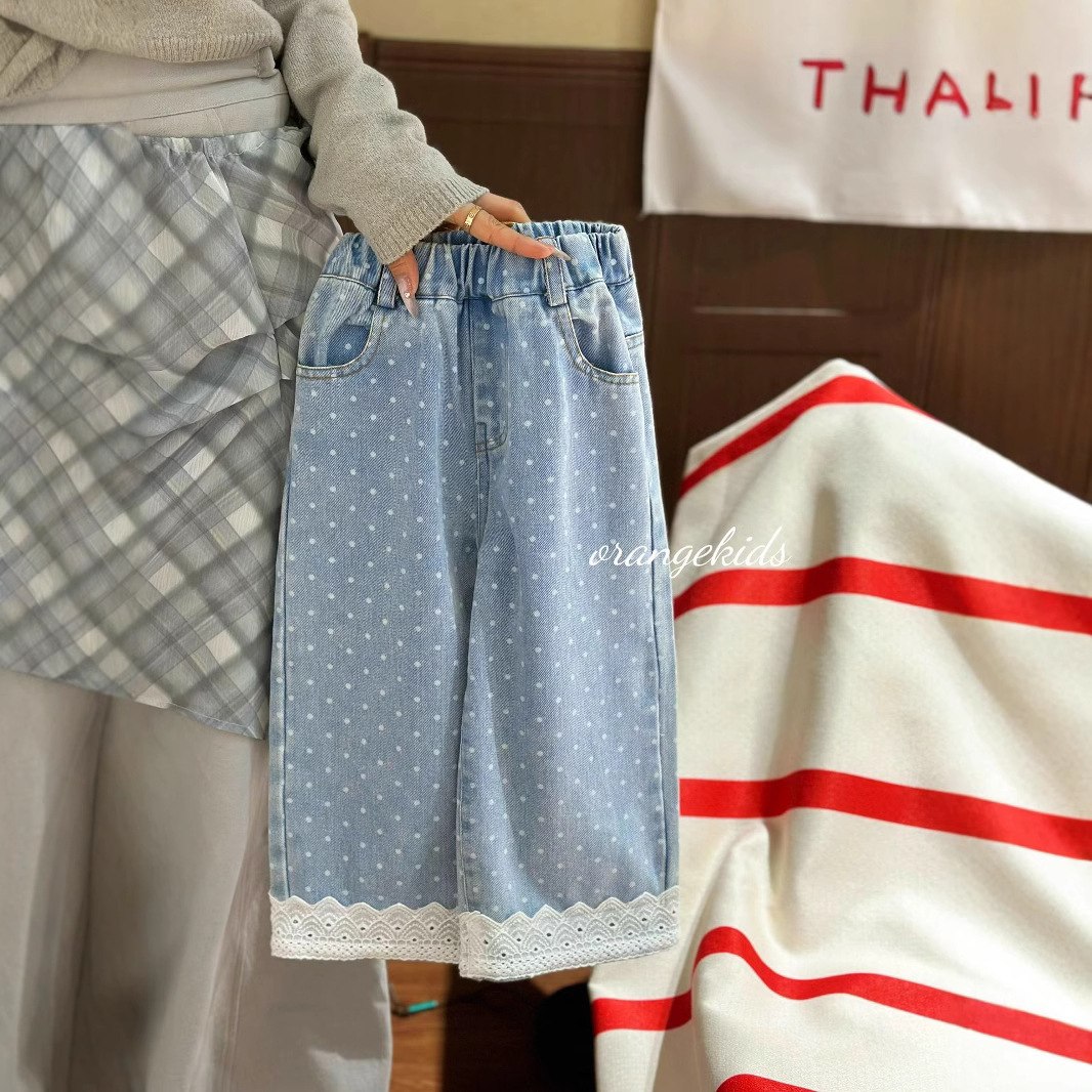 2025新入荷★子供服　デニムズボン ★90cm〜150cm