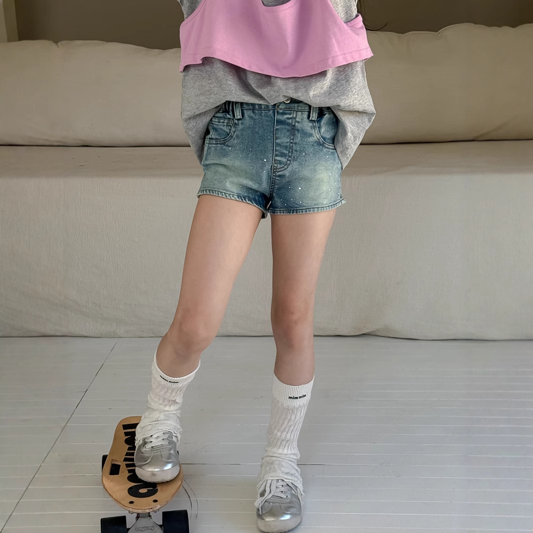 2025新入荷★子供服　ショートズボン★110cm〜160cm