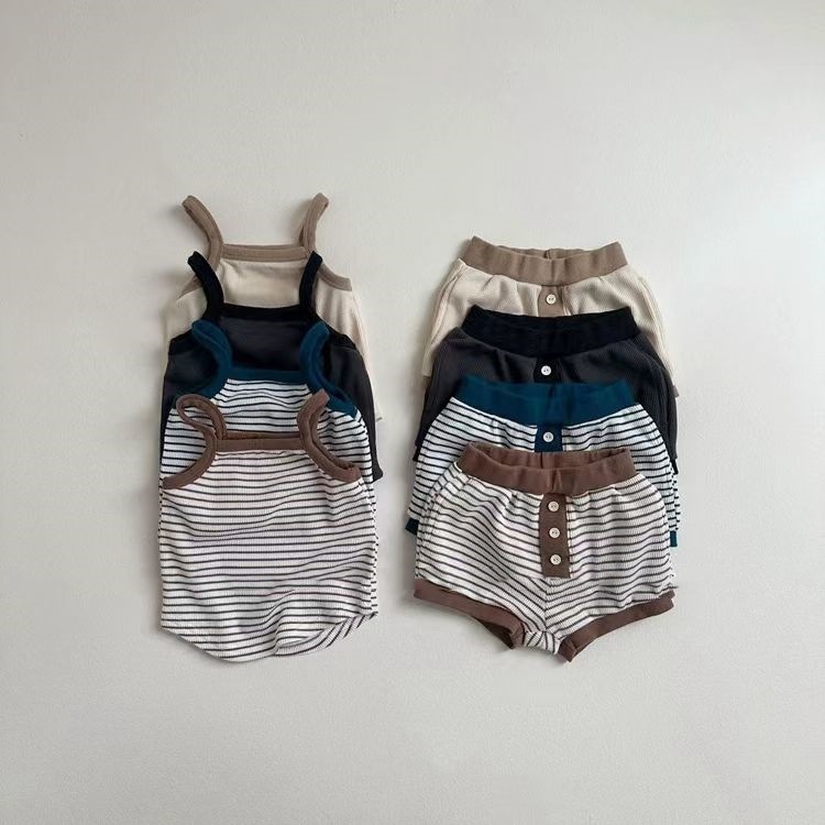 2025新品★子供服　セットアップ★73〜100cm 4色