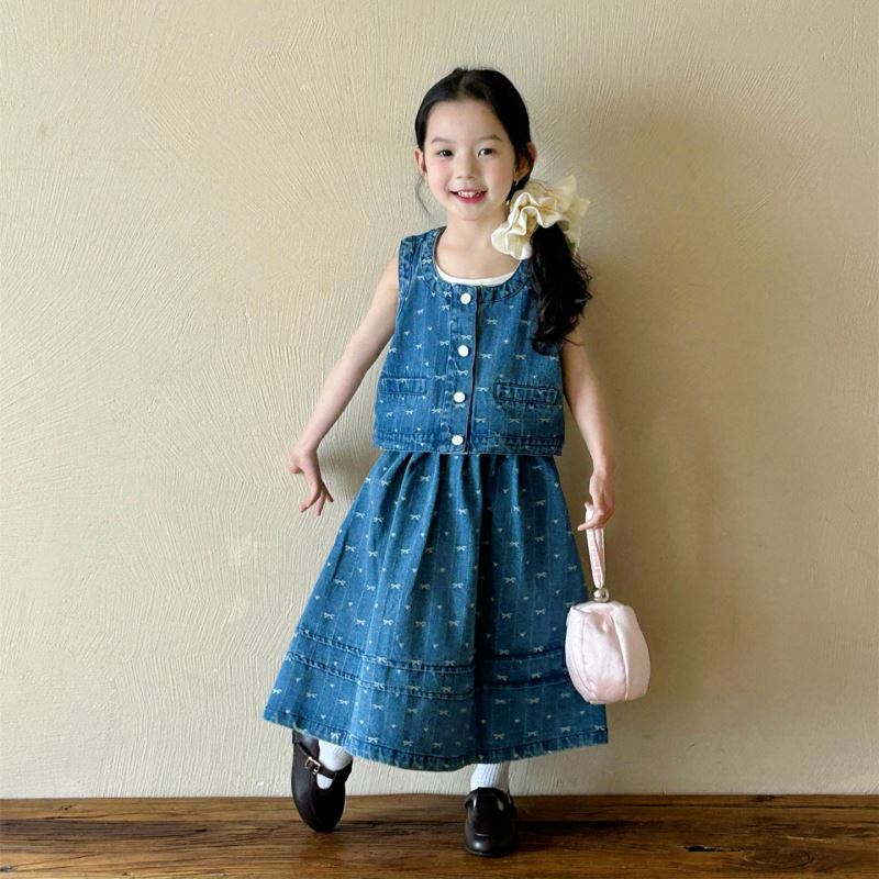 2025新品★子供服　ベスト&デニムセットアップ分けて★90cm〜140cm