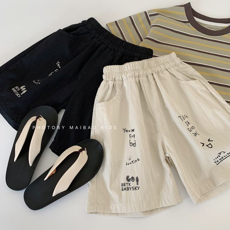 2025夏新入荷★子供服　ズボン★90cm〜140cm 2色