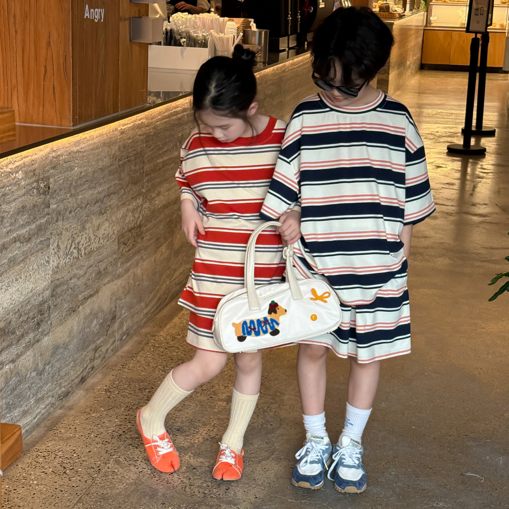 2025新品★子供服　セットアップ★90cm〜150cm 2色