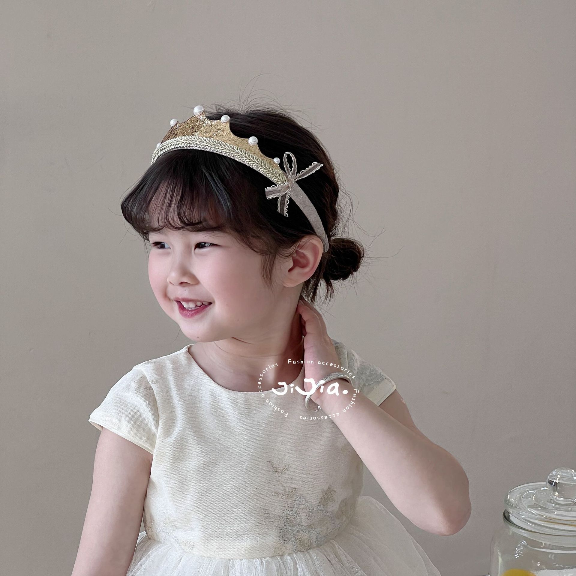 髪飾り★まとめ髪用★ヘアアクセサリー★子供用★カチューシャ★可愛い