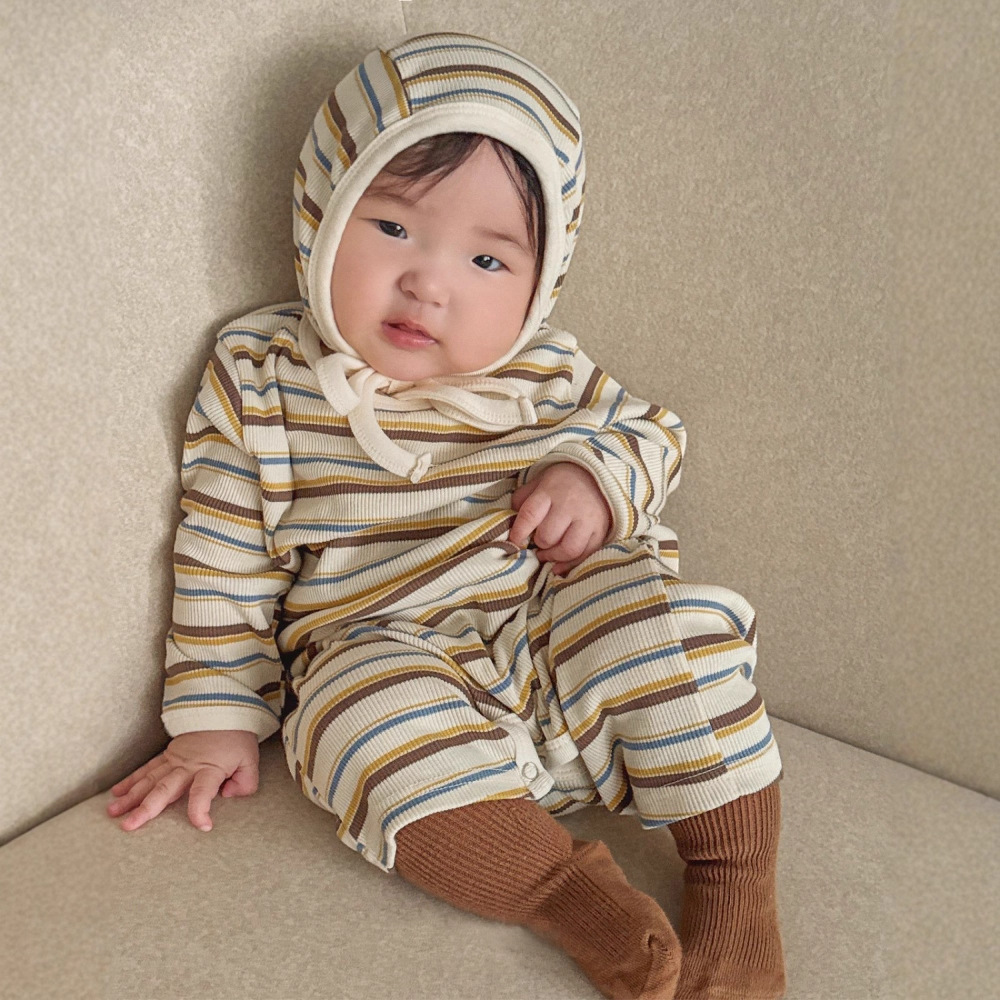 2025秋新入荷★ベビー服　ロンパース★66cm〜90cm 2色