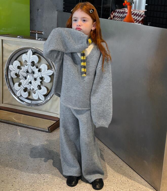 2025秋新品★子供服　セットアップ★90cm〜150cm 2色