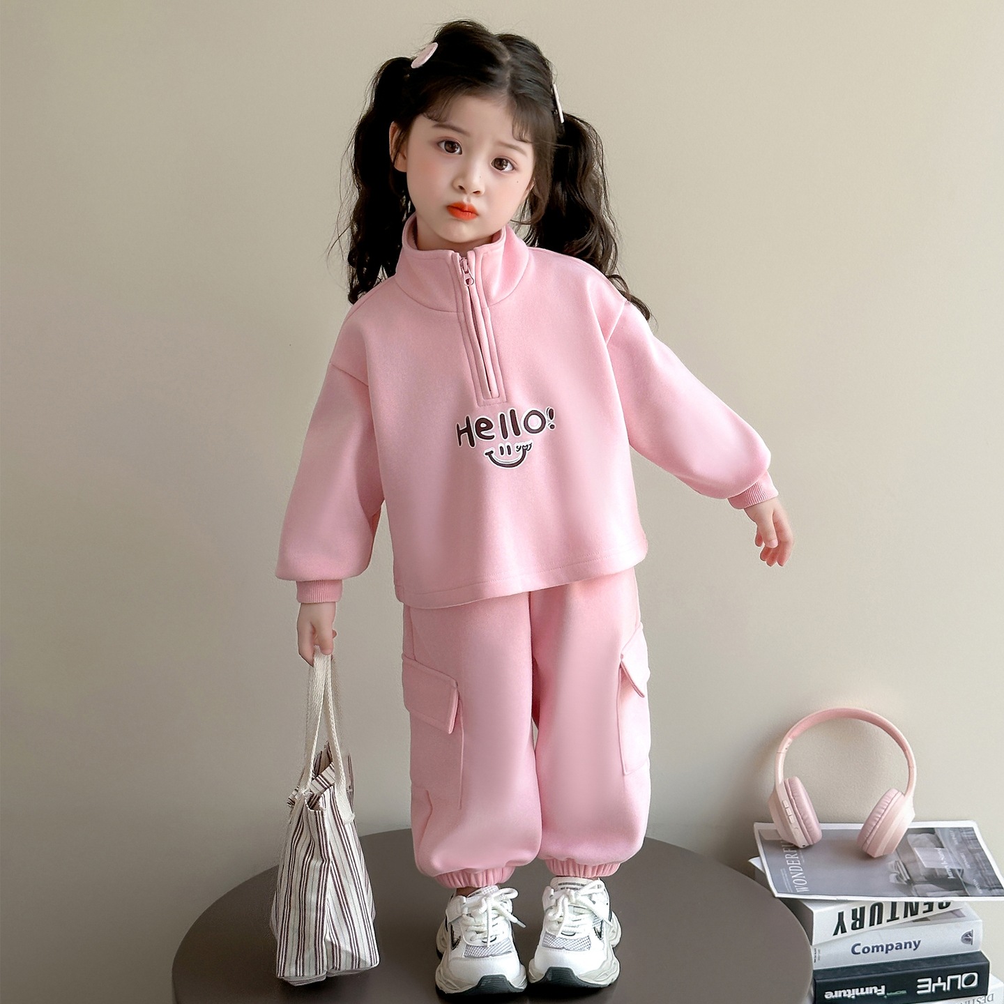 2025秋新品★子供服　セットアップ★90cm〜140cm 2色