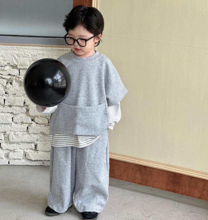 2025新品★子供服　3点セットアップ★90cm〜140cm