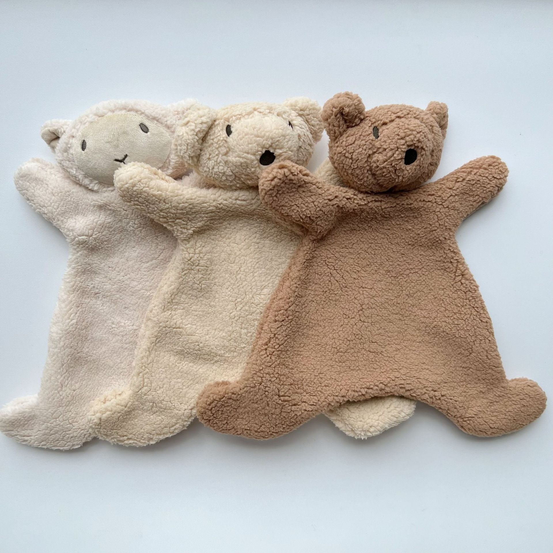 子供用品★ベビー玩具・ホビー★なだめぬいぐるみ★3色