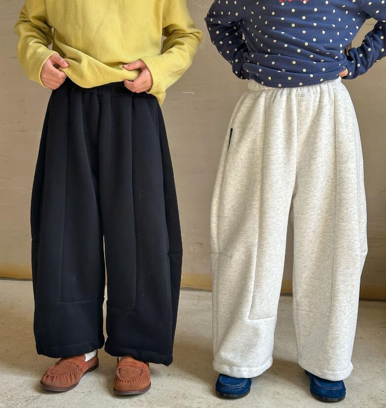 2025冬新作MXW★子供服　ズボン★90cm〜150cm 2色
