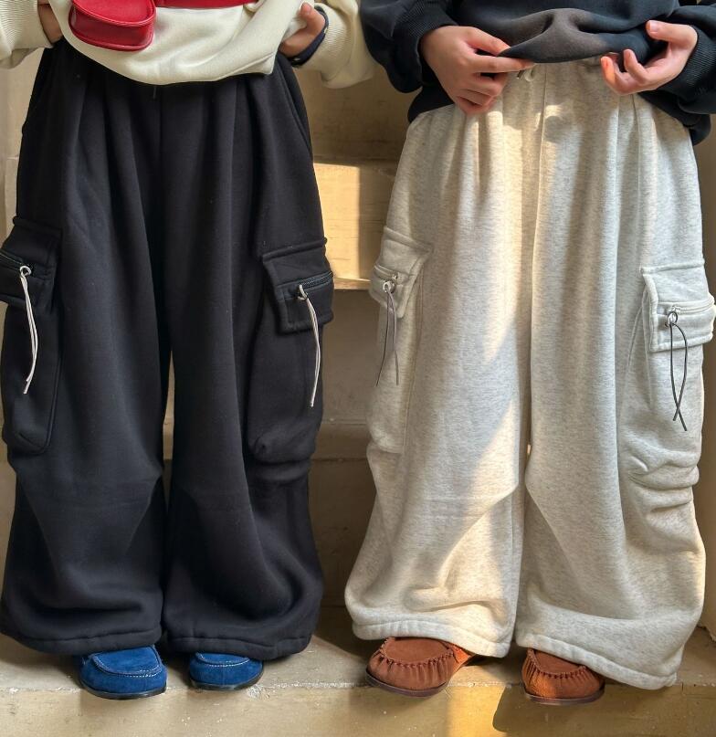 2025冬新作MXW★子供服　ズボン★90cm〜150cm 2色