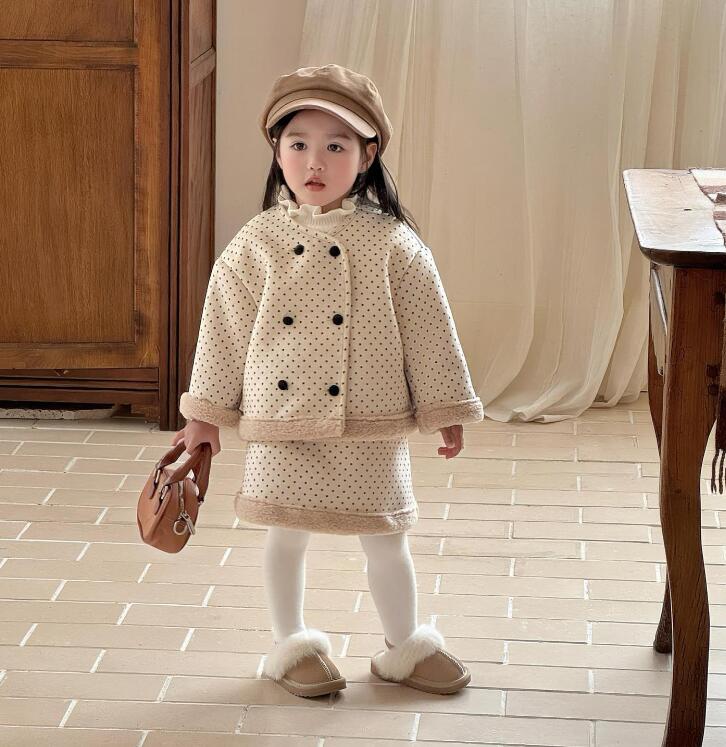 2025冬新品★子供服　セーター&コート+スカート★90cm〜140cm