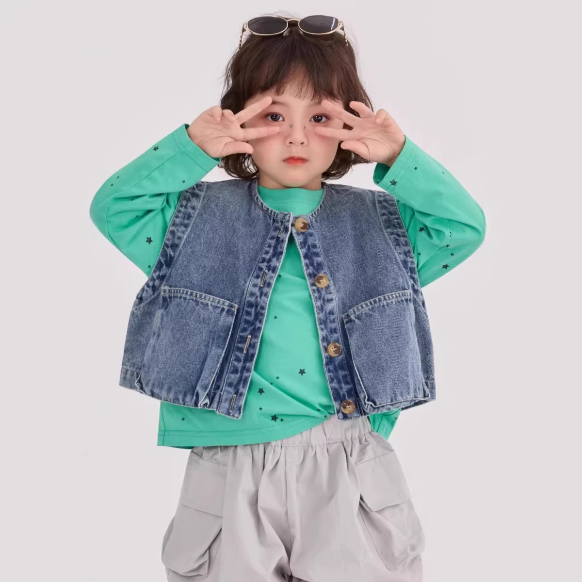 2026新作ZXR★子供服　トップス★90cm〜150cm 2色